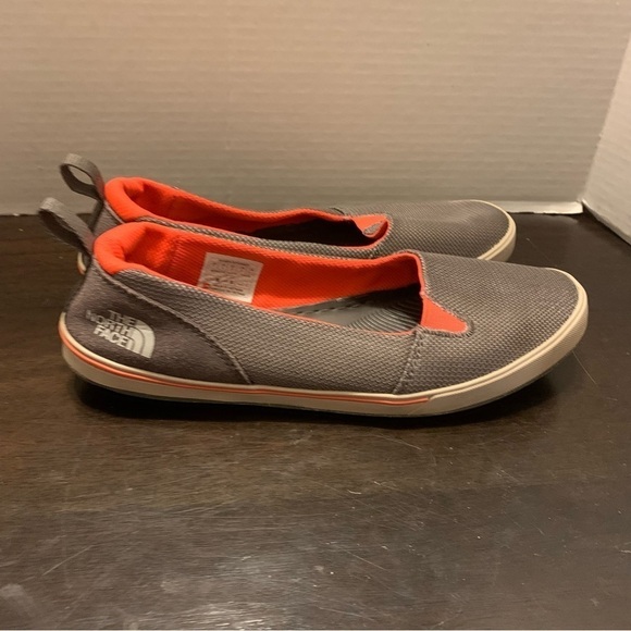 The North Face Gray Basecamp Lite Skimmer II Flats - Picture 9 of 11